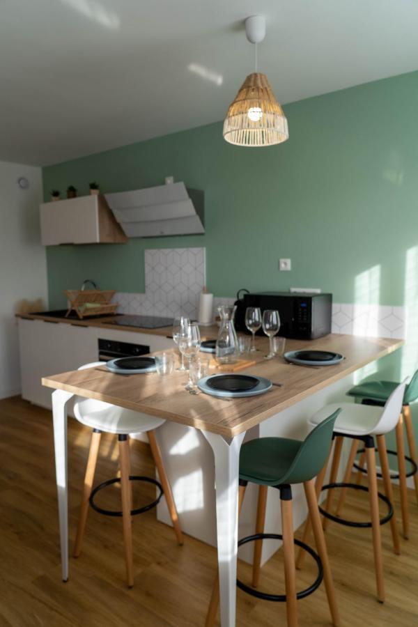 Casa Ragazzi - Meuble De Tourisme Classe 2 Etoiles - Refait A Neuf - Calme - Parking Gratuit A Proximite Lempdes Bagian luar foto